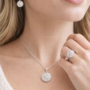 Elegant Silver Jewelry Set